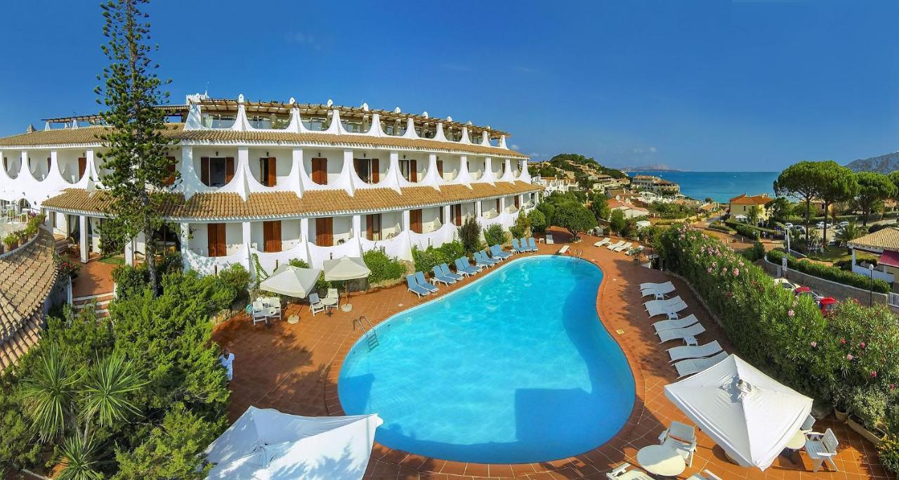 Hotel Punta Est Baja Sardinia Ngoại thất bức ảnh