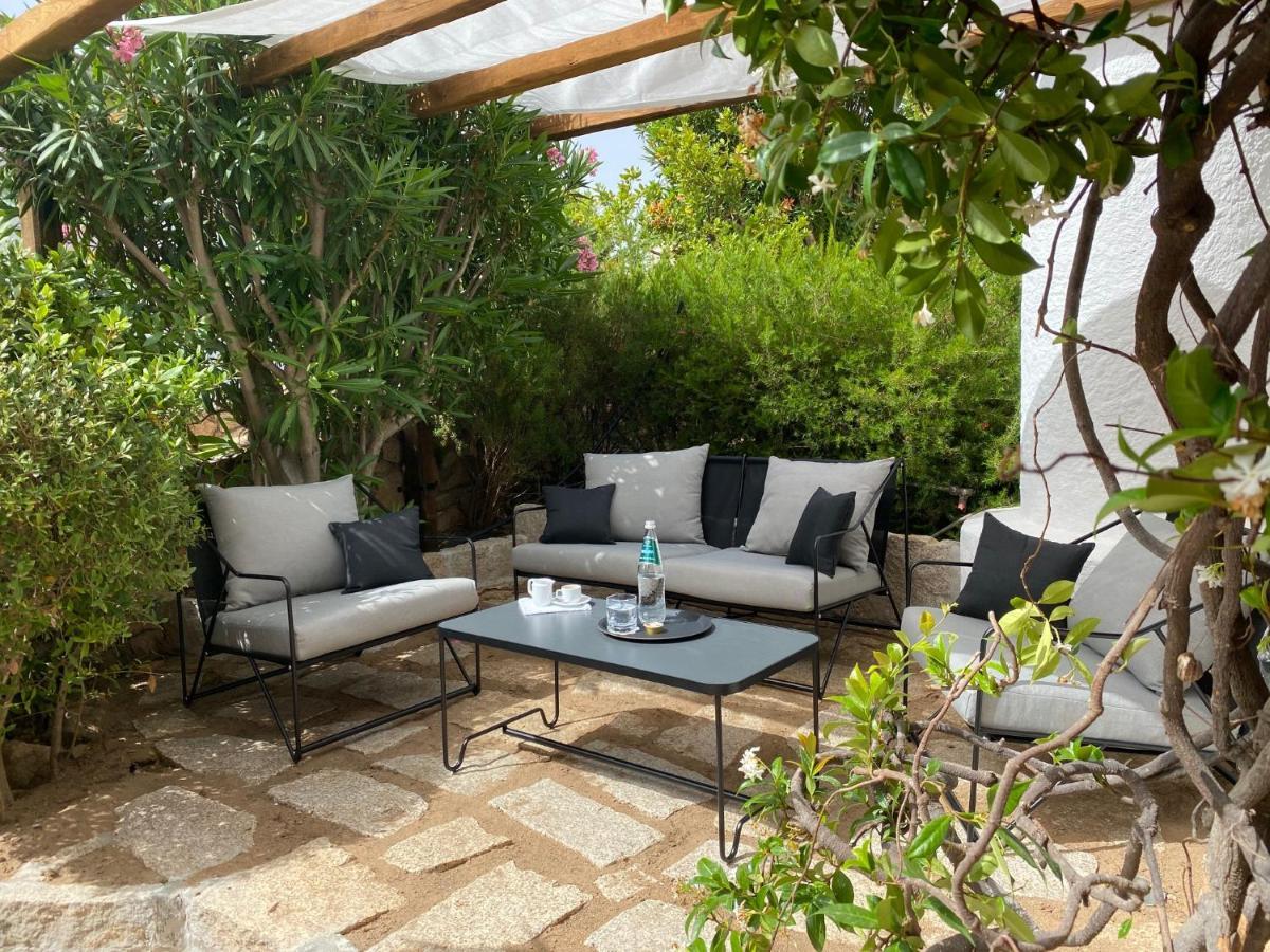 Hotel Punta Est Baja Sardinia Ngoại thất bức ảnh