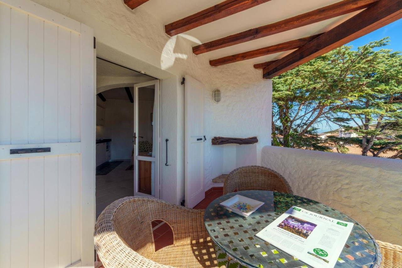 Hotel Punta Est Baja Sardinia Ngoại thất bức ảnh