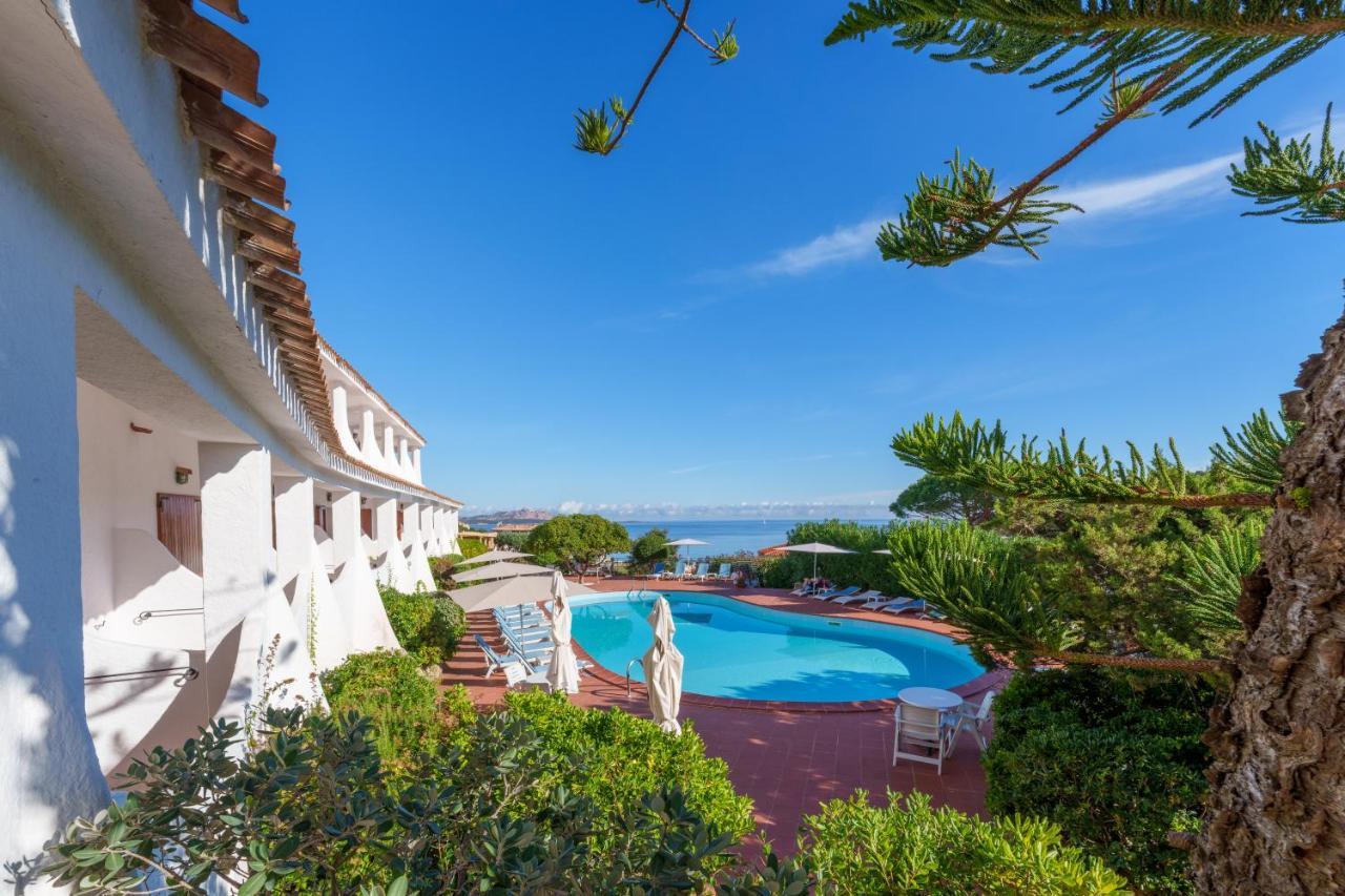 Hotel Punta Est Baja Sardinia Ngoại thất bức ảnh